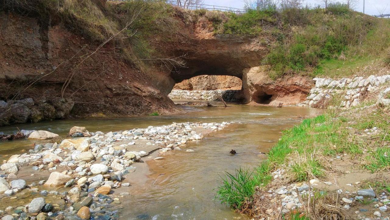 לינה וארוחת בוקר Mombasiglio L'Isola Dla Cerrea מראה חיצוני תמונה